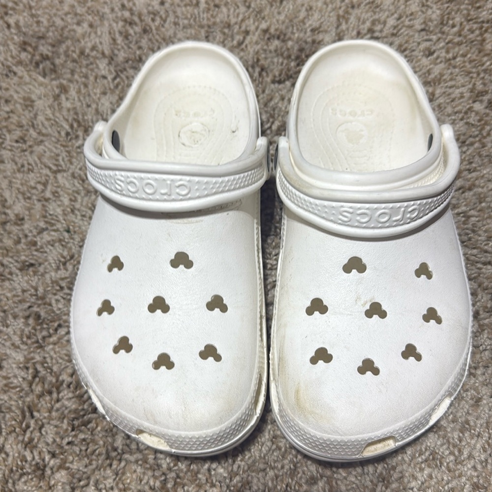 Crocs Disney